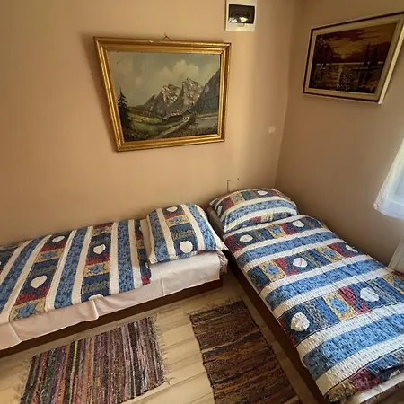 Eden Apartment