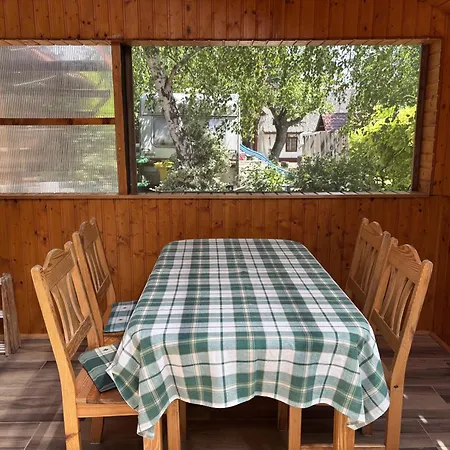 Eden Apartment