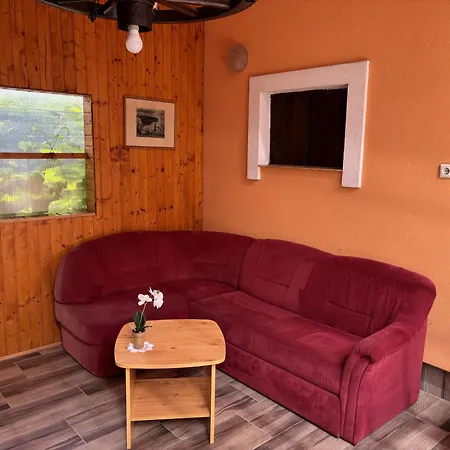Eden Apartament *